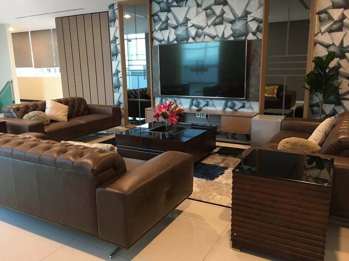 ג'והור בהרו Jb City Paragon Serviced Apartment מראה חיצוני תמונה