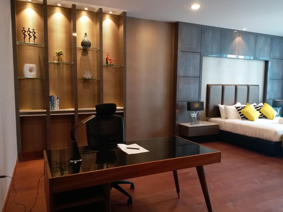 ג'והור בהרו Jb City Paragon Serviced Apartment מראה חיצוני תמונה