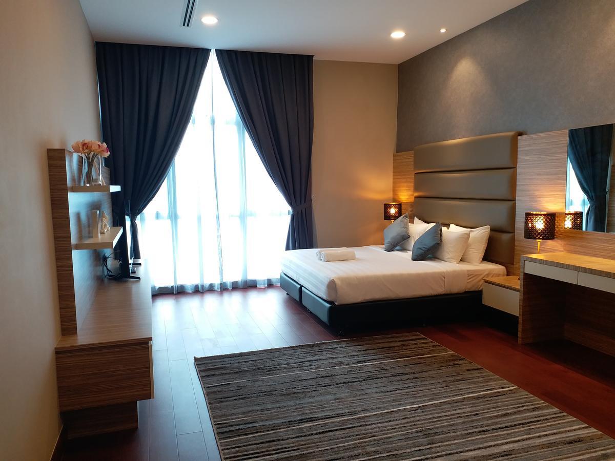 ג'והור בהרו Jb City Paragon Serviced Apartment מראה חיצוני תמונה